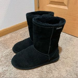 BearPaw Short Black Boots